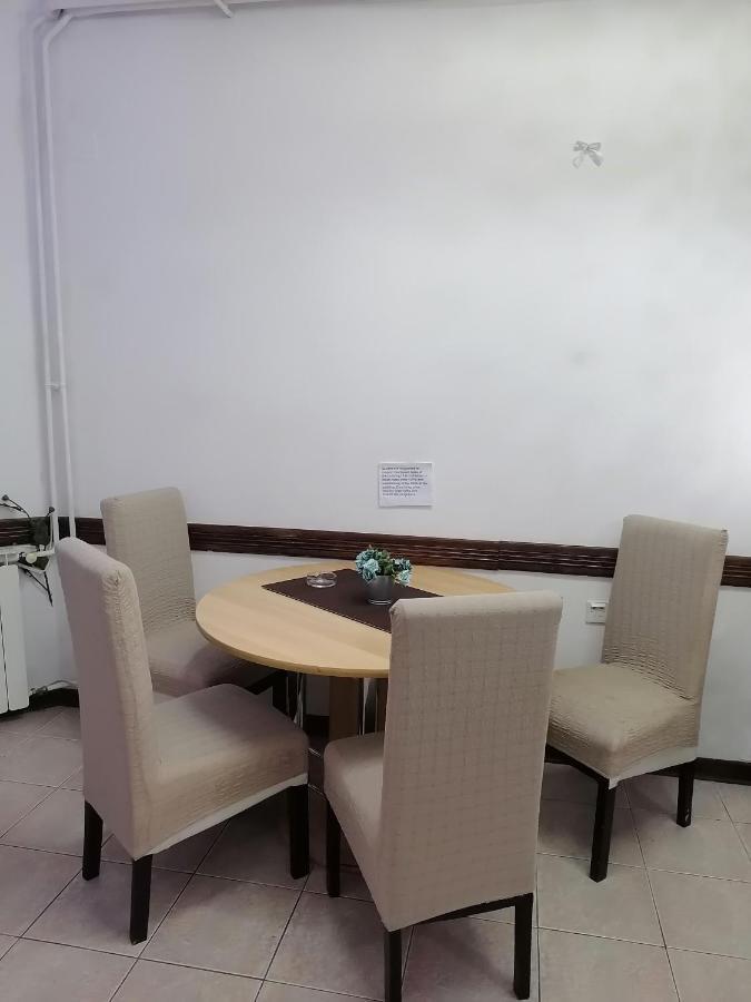 Low Cost Apartment Beograd Eksteriør billede